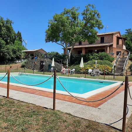 Agriturismo Podere Valdilucciole ชิตตา เดลลา ปีเอเว ภายนอก รูปภาพ