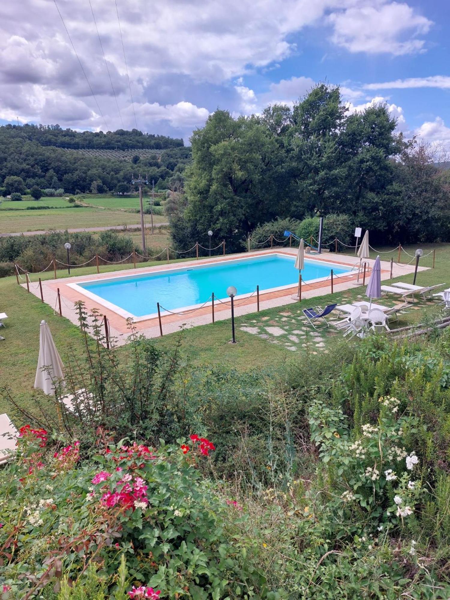 Agriturismo Podere Valdilucciole ชิตตา เดลลา ปีเอเว ภายนอก รูปภาพ