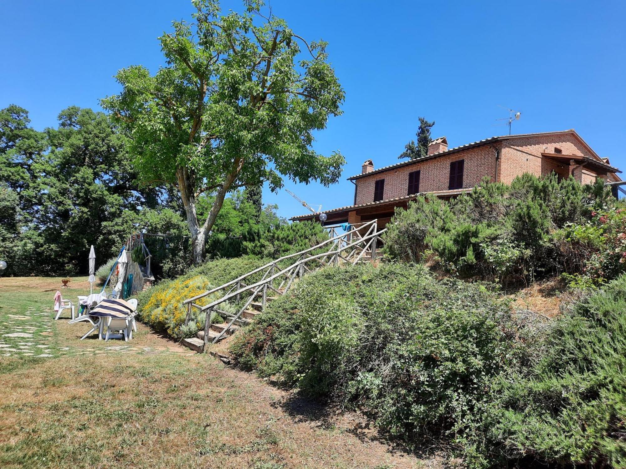 Agriturismo Podere Valdilucciole ชิตตา เดลลา ปีเอเว ภายนอก รูปภาพ