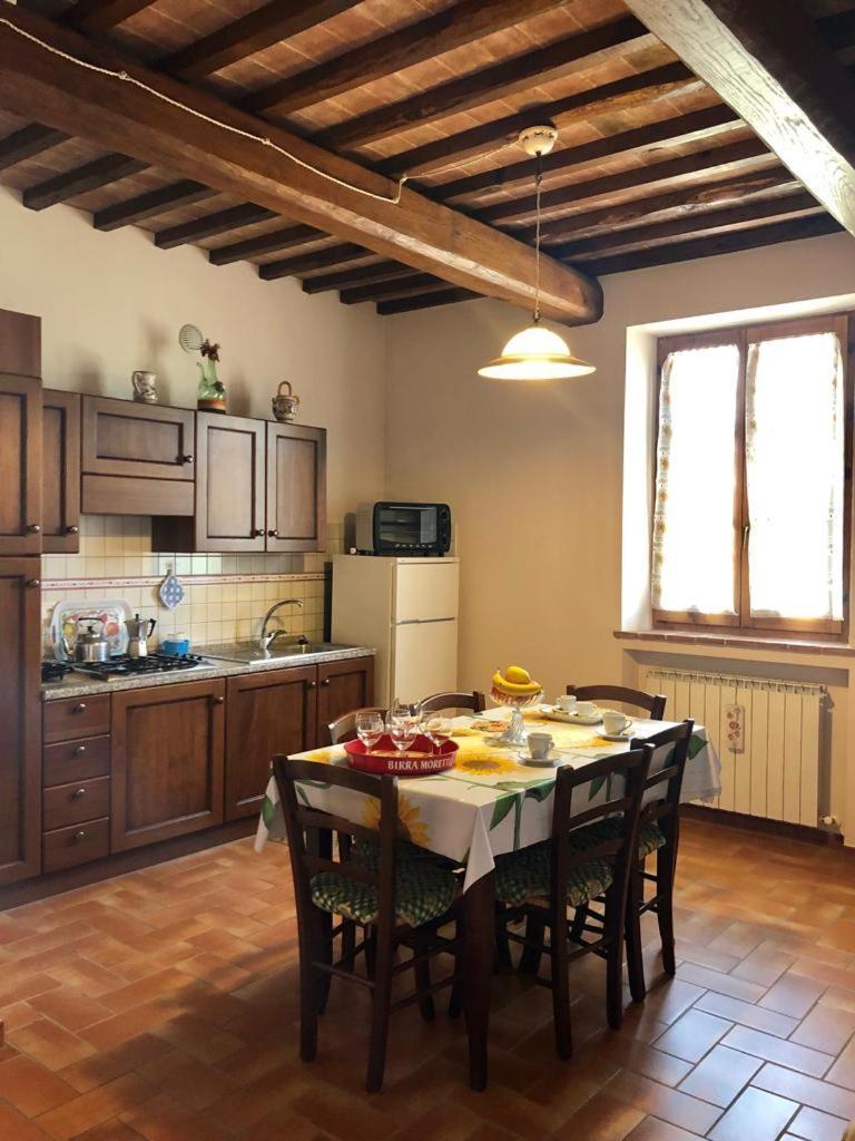 Agriturismo Podere Valdilucciole ชิตตา เดลลา ปีเอเว ภายนอก รูปภาพ