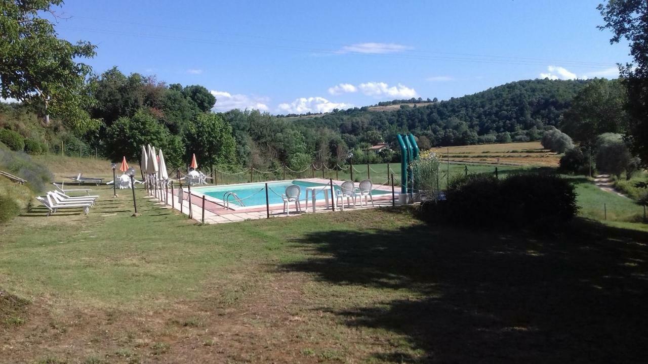 Agriturismo Podere Valdilucciole ชิตตา เดลลา ปีเอเว ภายนอก รูปภาพ