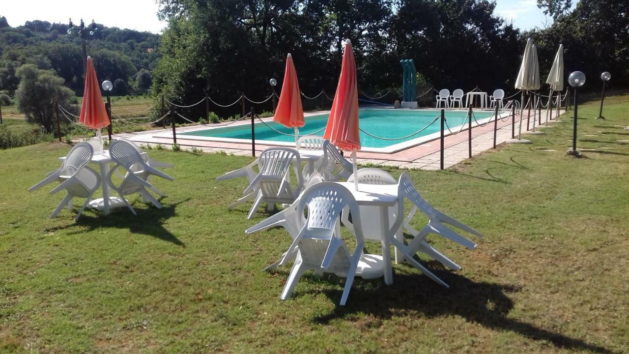 Agriturismo Podere Valdilucciole ชิตตา เดลลา ปีเอเว ภายนอก รูปภาพ
