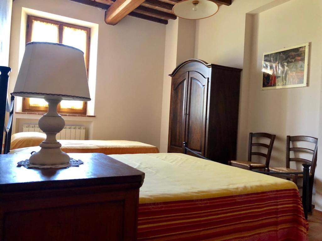 Agriturismo Podere Valdilucciole ชิตตา เดลลา ปีเอเว ภายนอก รูปภาพ