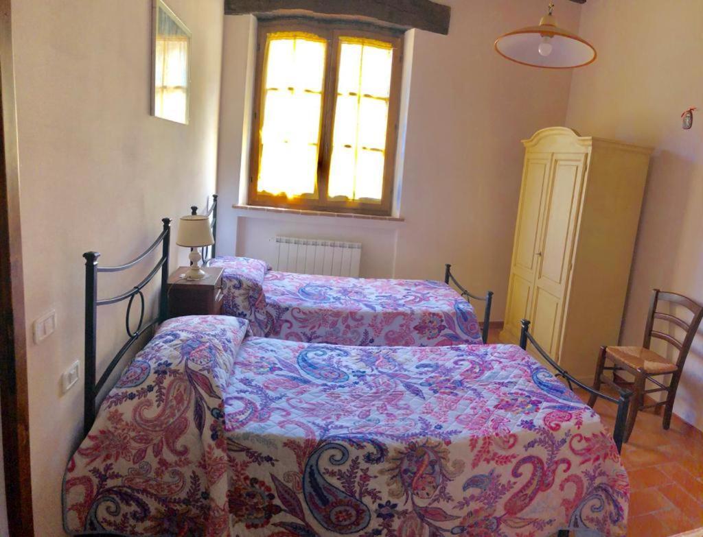 Agriturismo Podere Valdilucciole ชิตตา เดลลา ปีเอเว ภายนอก รูปภาพ